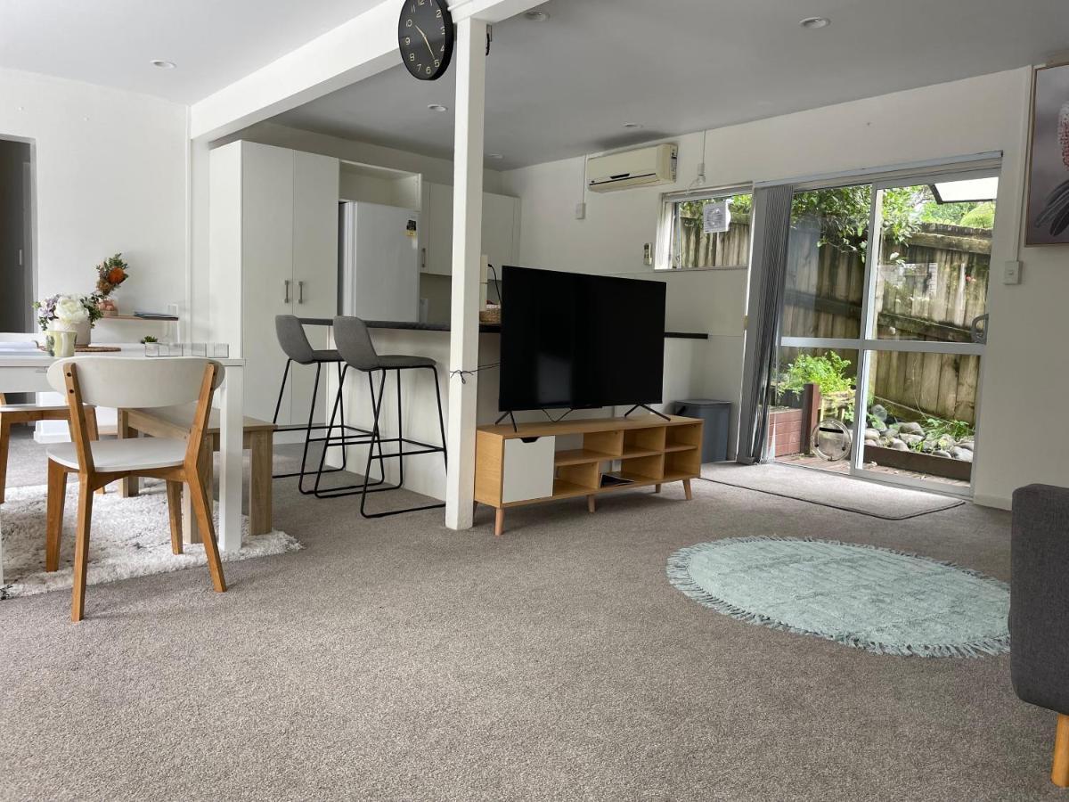 Family Friendly 3Br Flat - 3Min Walk To The Beach - Self Contained Auckland Exterior foto
